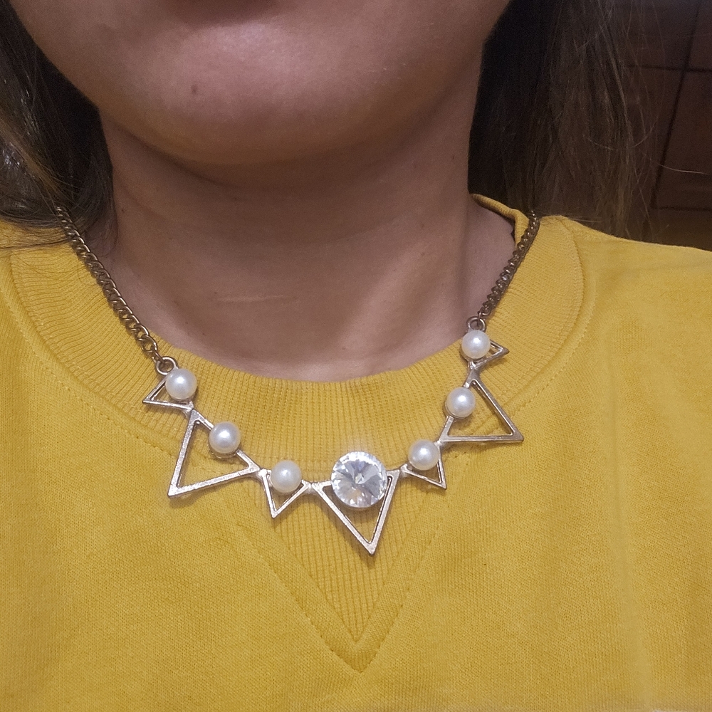 Charlotte Russe Edgy Gold & Pearl Accent Statement Necklace Womens